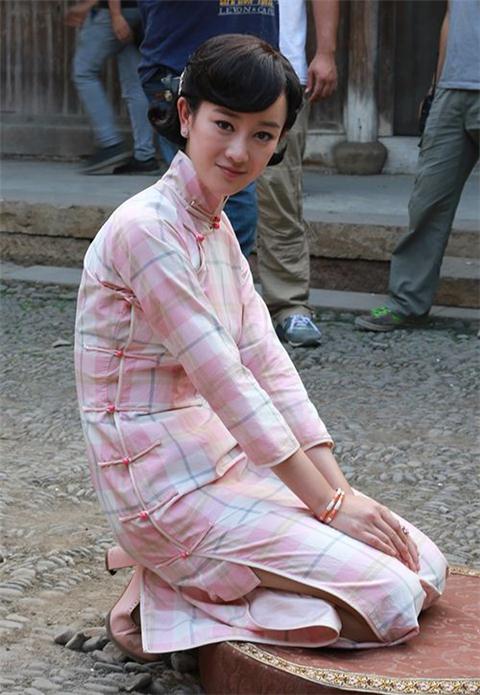  碧血书香梦 :韩栋张檬上演虐恋