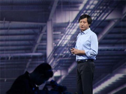 雷布斯-雷军:雷军总是极尽模仿苹果和乔布斯,但总觉欠火候,"模仿